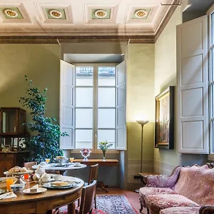 Dimora Storica Palazzo Puccini Bed & Breakfast